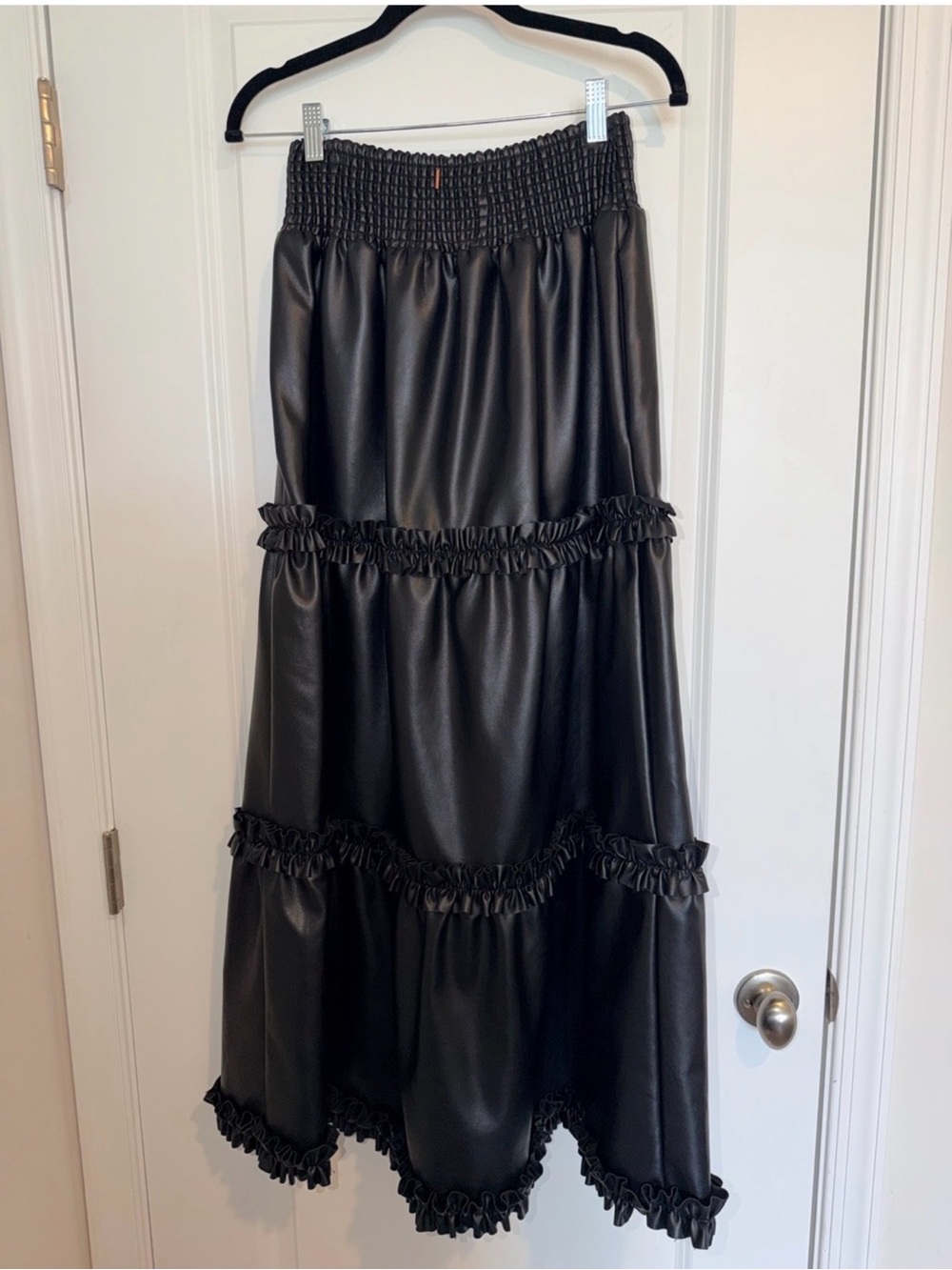 MISA LA Black Off-Shoulder Vegan Leather Puff Sleeve Top + Matching Tiered Skirt - Picture 7 of 9
